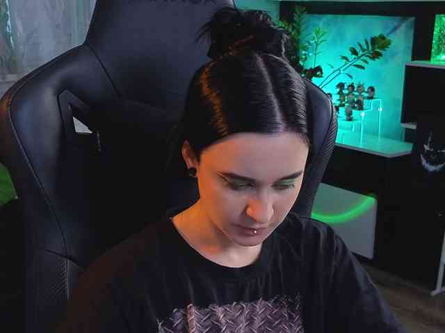 Kira_Li_Lime webcam