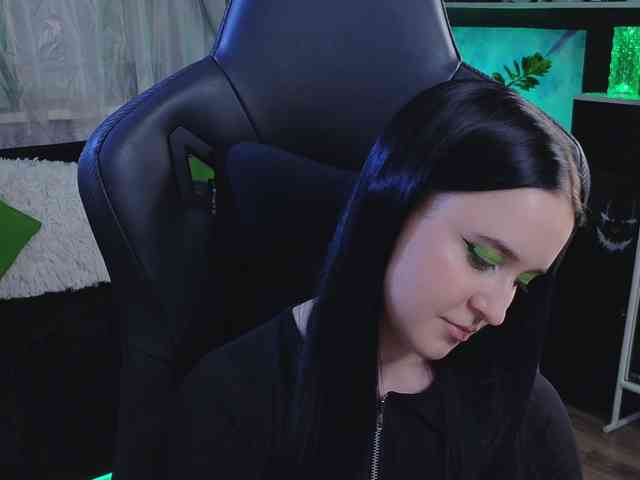 Kira_Li_Lime webcam