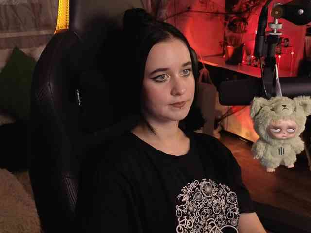 Kira_Li_Lime webcam