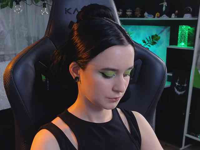 Kira_Li_Lime webcam