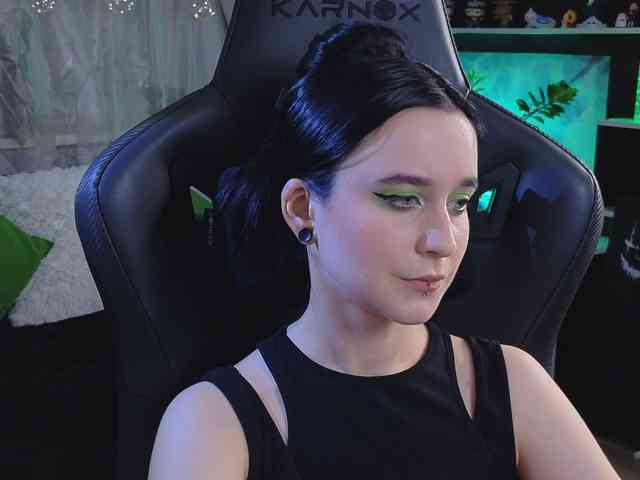 Kira_Li_Lime webcam