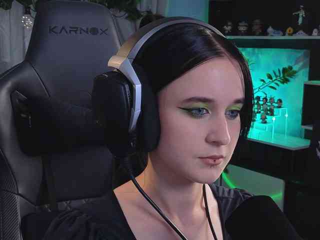 Kira_Li_Lime webcam