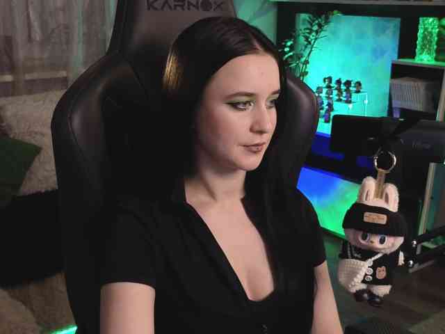 Kira_Li_Lime webcam