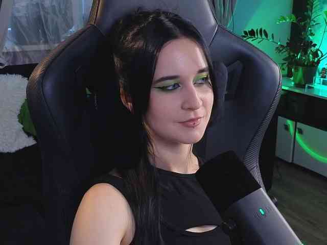 Kira_Li_Lime webcam