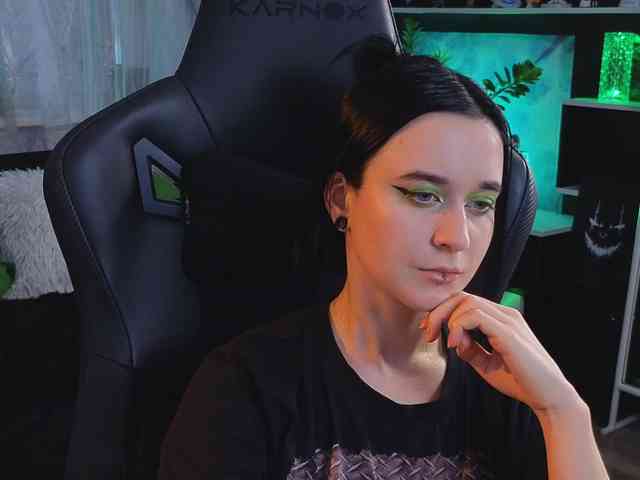Kira_Li_Lime webcam