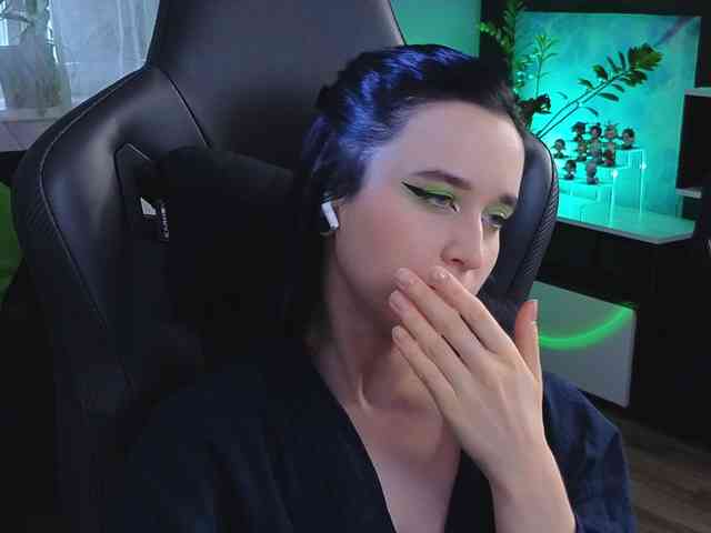 Kira_Li_Lime webcam