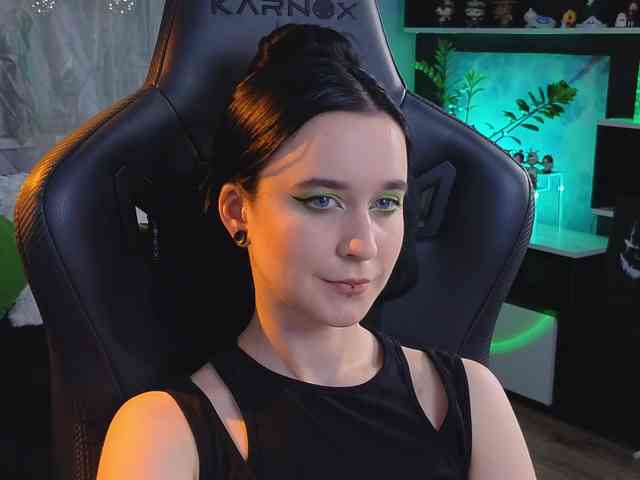Kira_Li_Lime webcam