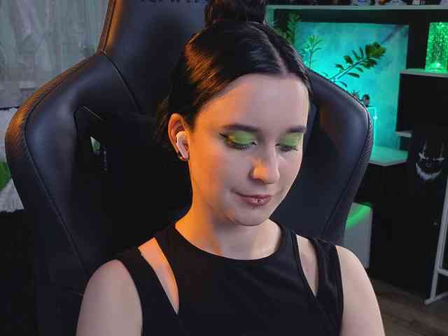 Kira_Li_Lime webcam