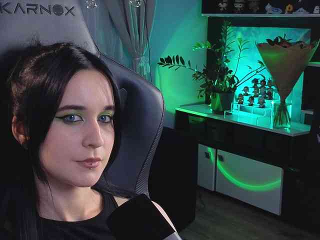 Kira_Li_Lime webcam