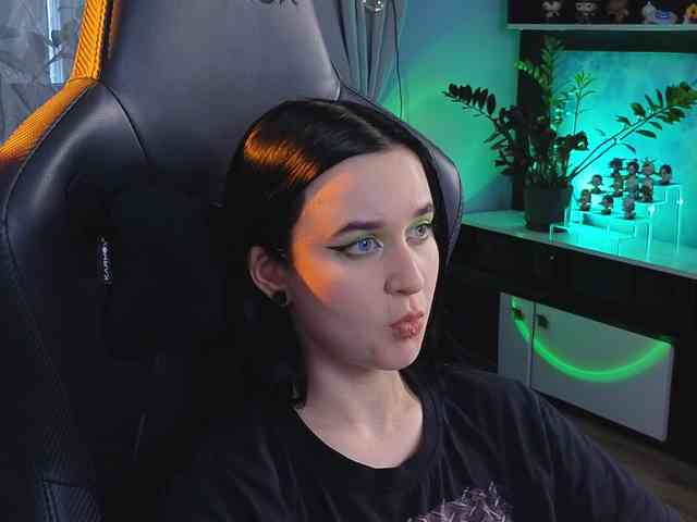 Kira_Li_Lime webcam