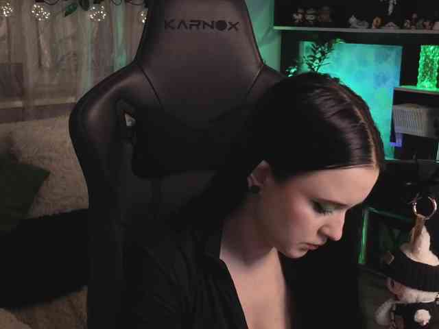 Kira_Li_Lime webcam