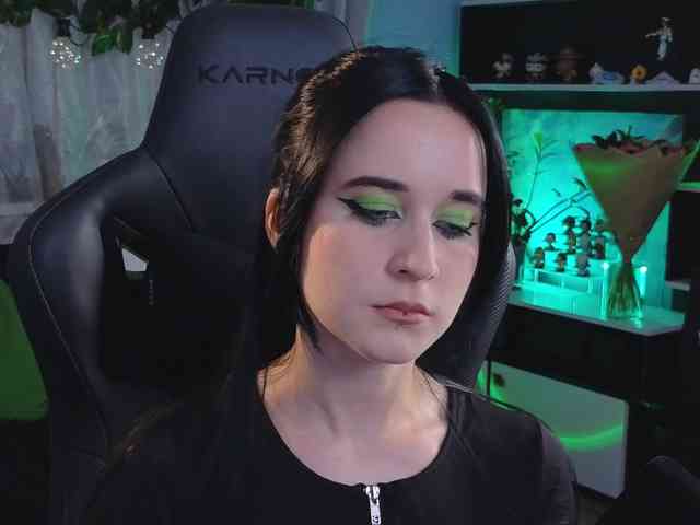 Kira_Li_Lime webcam