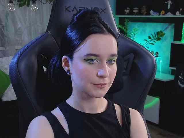 Kira_Li_Lime webcam