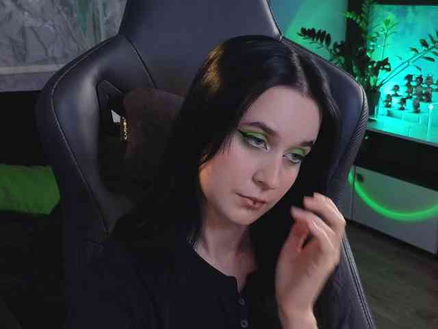 Kira_Li_Lime webcam