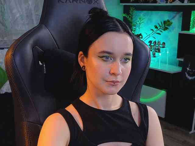Kira_Li_Lime webcam