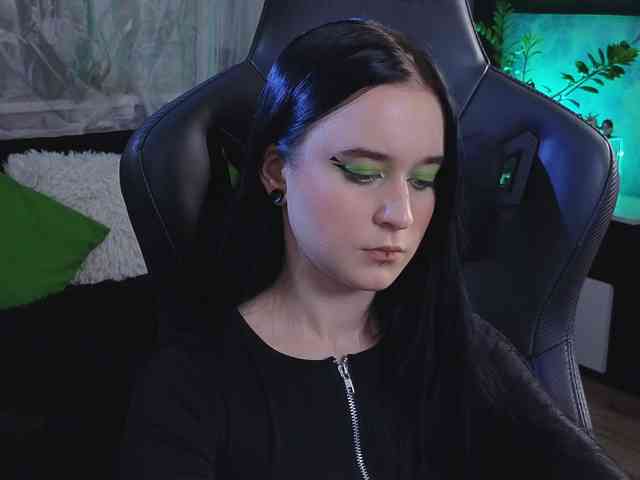 Kira_Li_Lime webcam