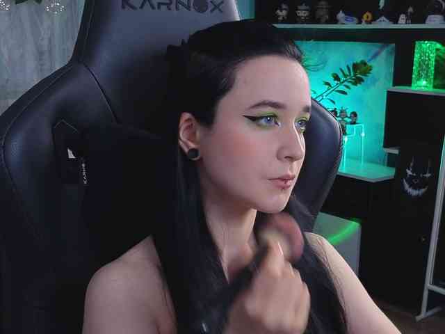 Kira_Li_Lime webcam
