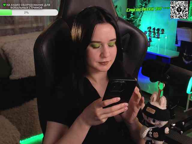 Kira_Li_Lime webcam