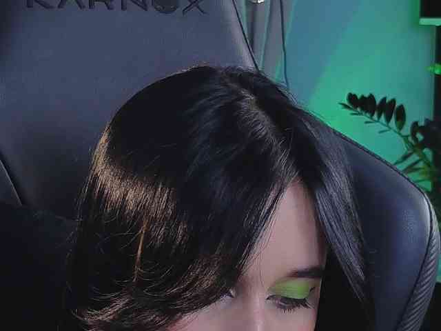 Kira_Li_Lime webcam