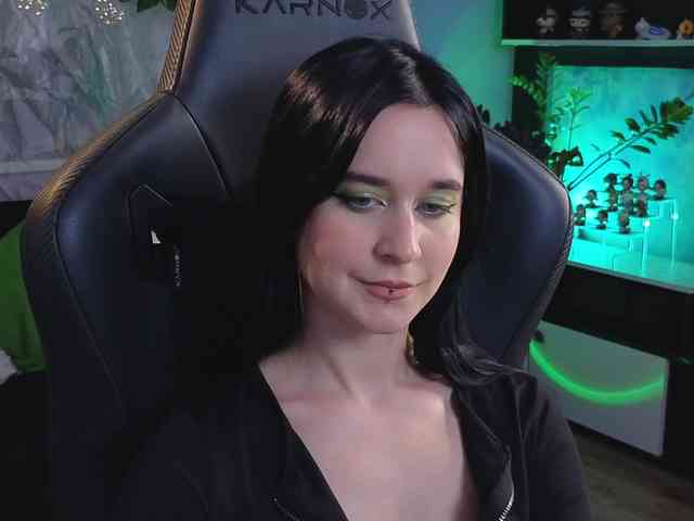 Kira_Li_Lime webcam