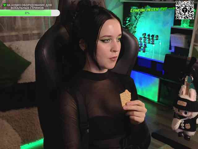 Kira_Li_Lime webcam