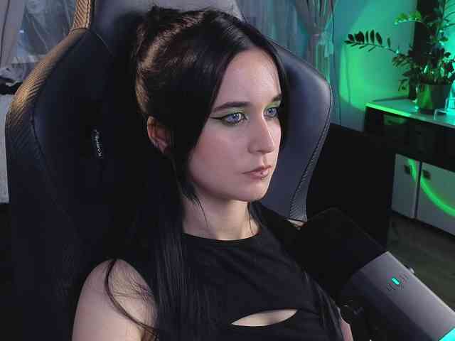 Kira_Li_Lime webcam