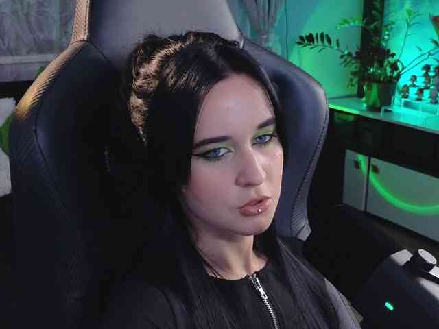 Kira_Li_Lime webcam