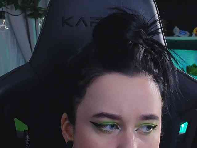 Kira_Li_Lime webcam