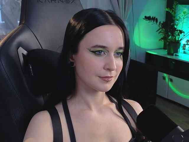 Kira_Li_Lime webcam