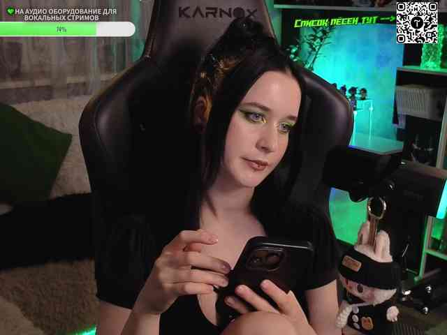 Kira_Li_Lime webcam