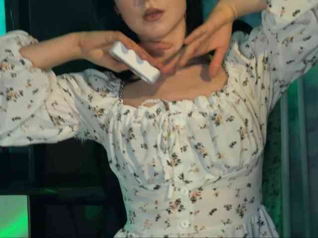 Kira_Li_Lime webcam