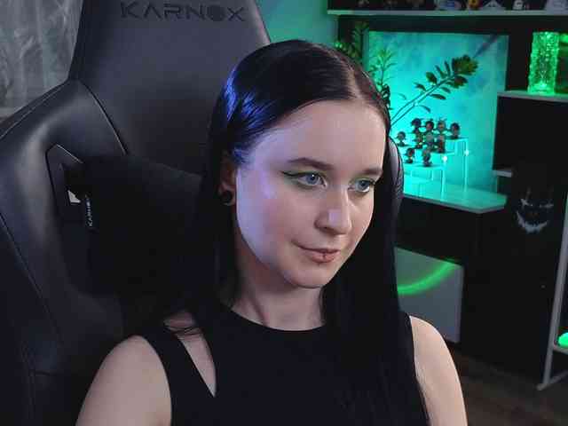 Kira_Li_Lime webcam