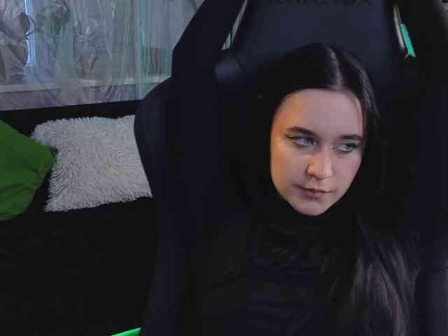 Kira_Li_Lime webcam