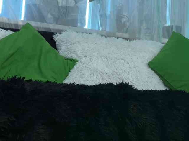 Kira_Li_Lime webcam