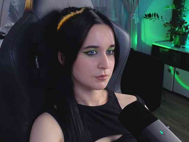 Kira_Li_Lime webcam