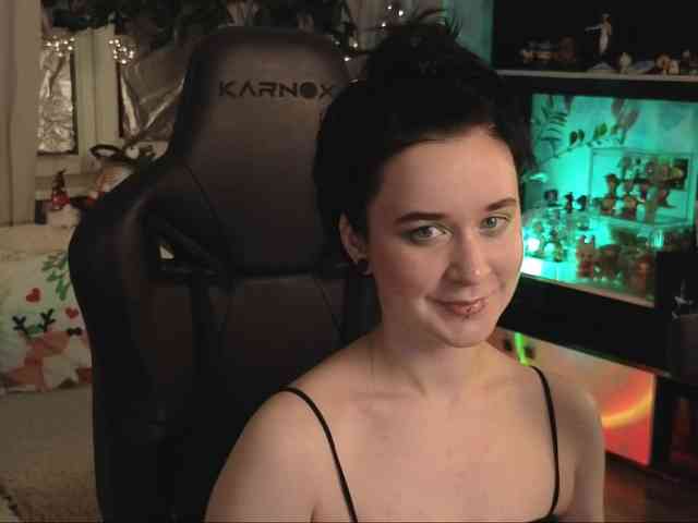 Kira_Li_Lime webcam