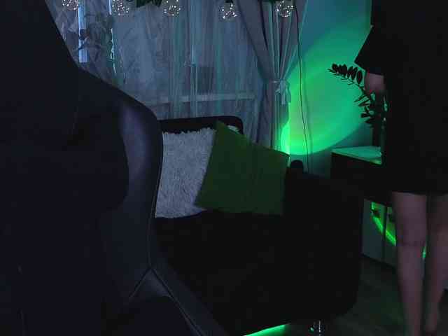 Kira_Li_Lime webcam