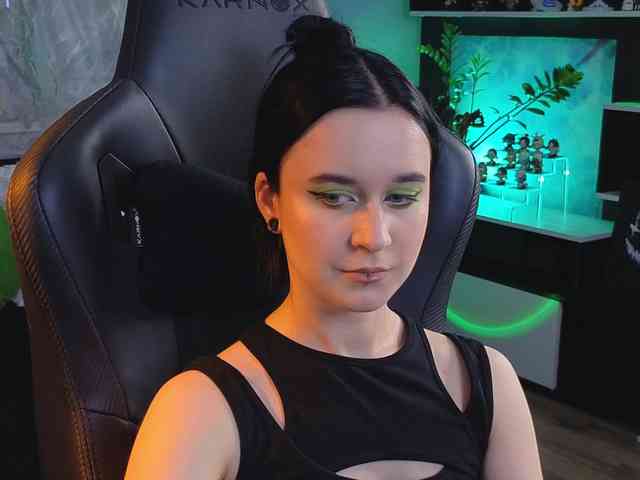 Kira_Li_Lime webcam