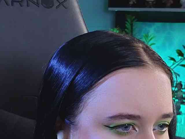 Kira_Li_Lime webcam
