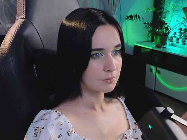 Kira_Li_Lime webcam