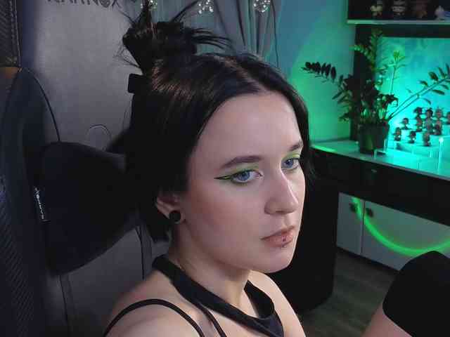 Kira_Li_Lime webcam