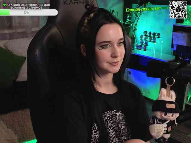 Kira_Li_Lime webcam
