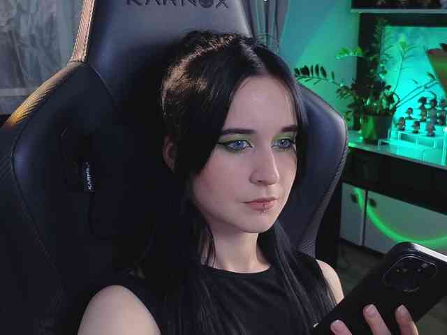 Kira_Li_Lime webcam