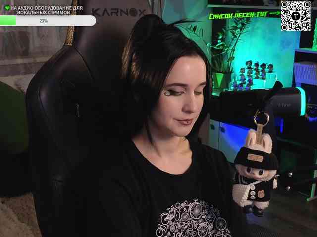 Kira_Li_Lime webcam