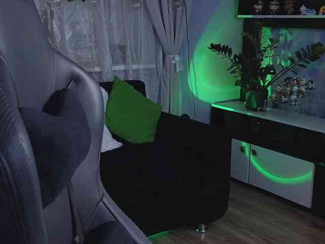Kira_Li_Lime webcam