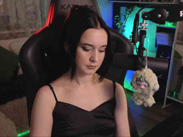 Kira_Li_Lime webcam