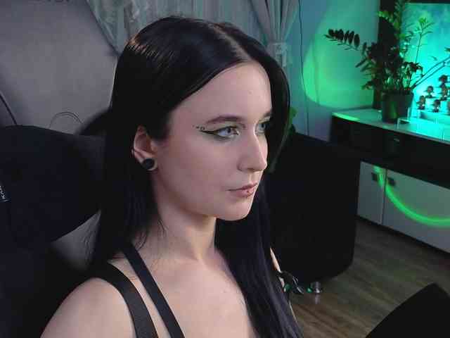 Kira_Li_Lime webcam