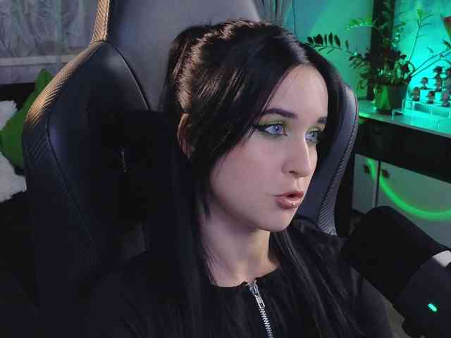 Kira_Li_Lime webcam