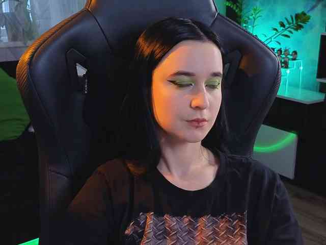 Kira_Li_Lime webcam