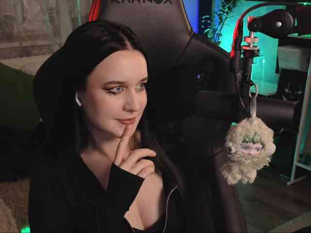 Kira_Li_Lime webcam